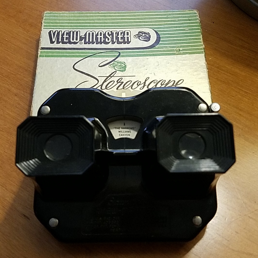 Vintage Bakelite View Master